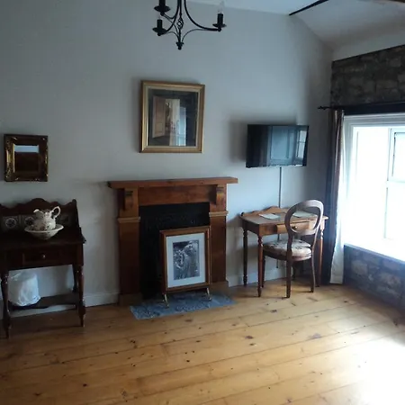 Churchtown Guest Accomodation *